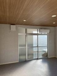 写真は205号です